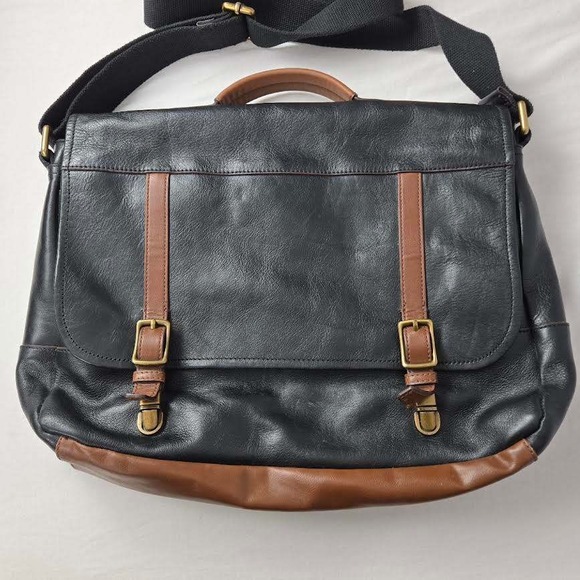 Fossil Leather Messenger Bag Black Brown Crossbody Work Travel Briefcase 17X13 - Picture 1 of 10